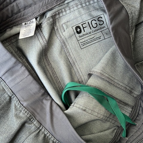 Figs Axim Cargo Scrub Pants Grey Graphite - Picture 10 of 11